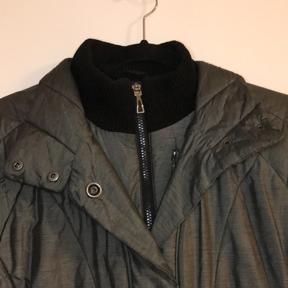 EUC Smartwool fall/winter jacket with knit collar - Picture 10 of 16